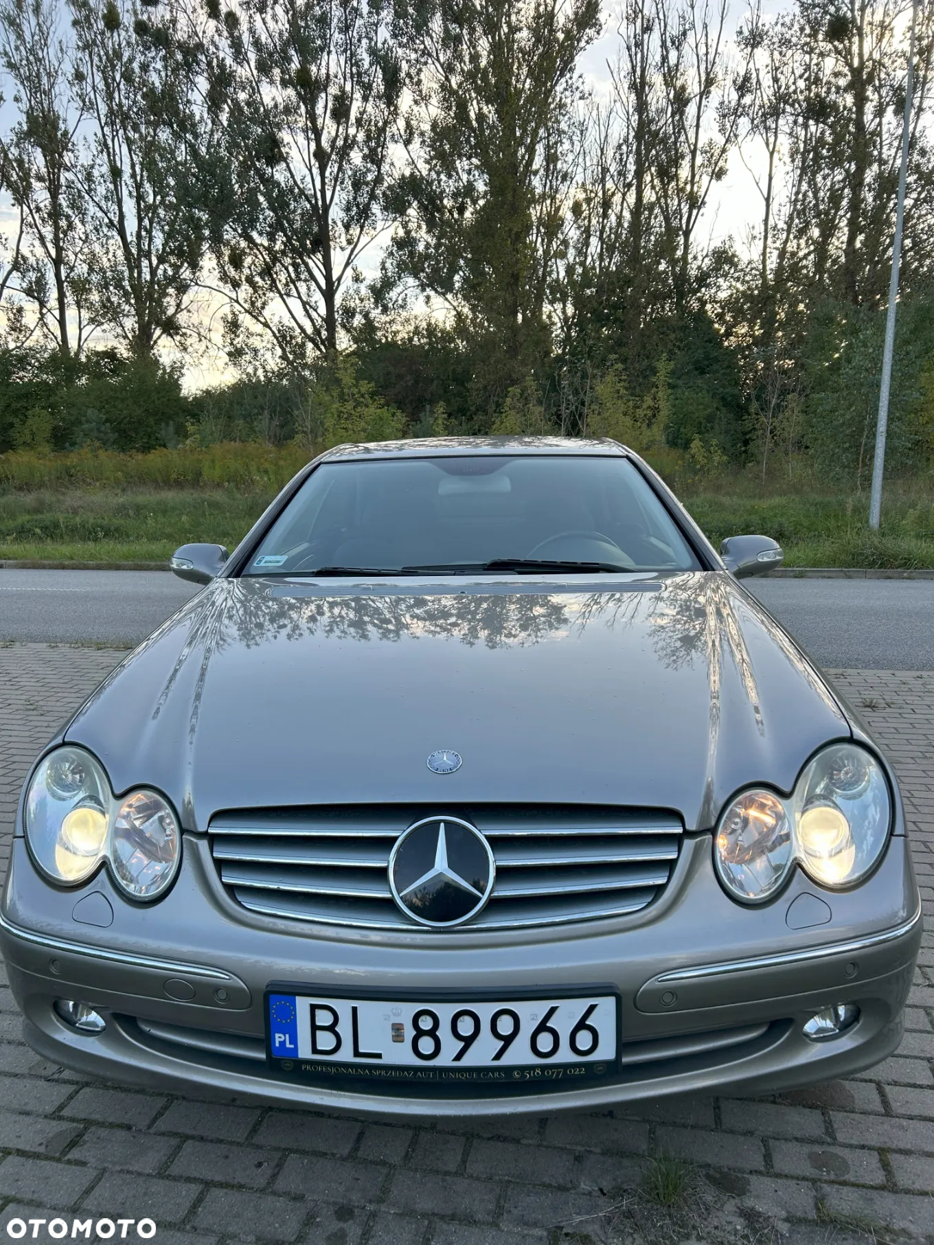 Mercedes-Benz CLK - 4