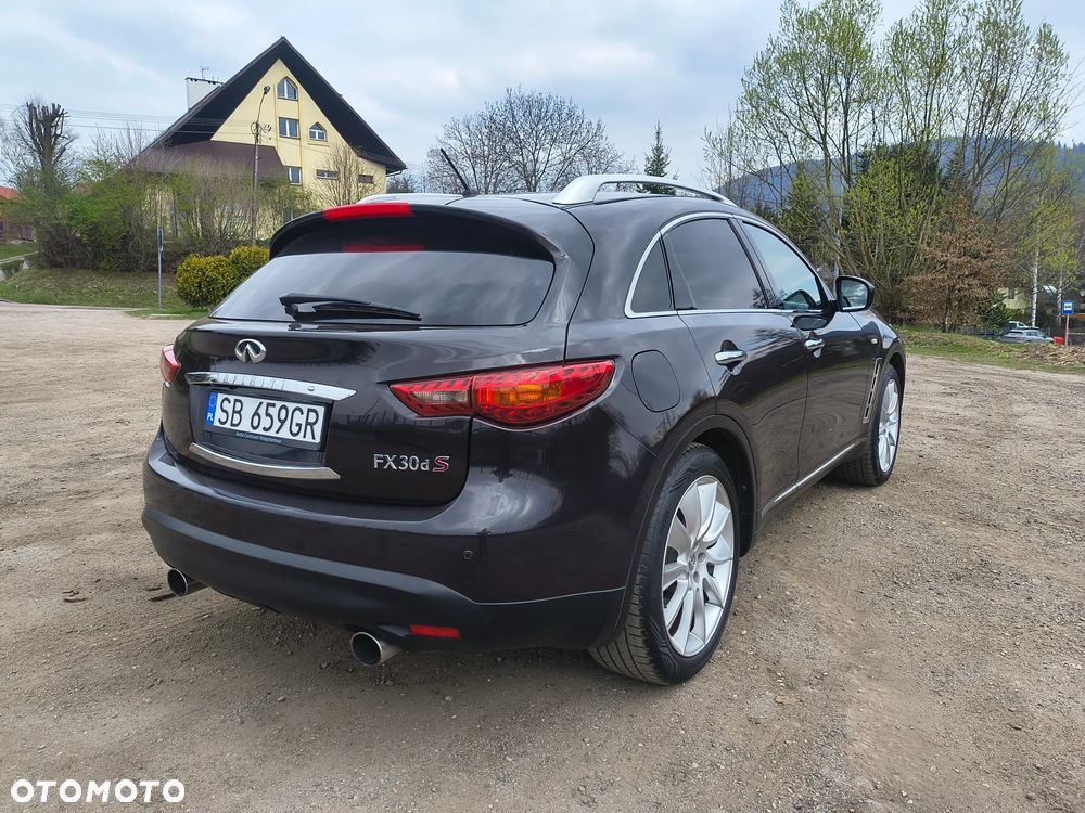 Infiniti FX FX30d S Premium - 15