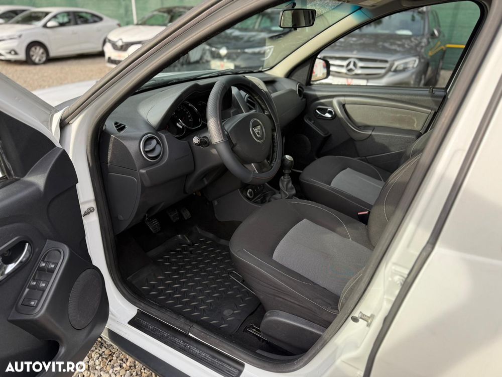 Dacia Duster 1.5 dCi 4x4 Ambiance - 11