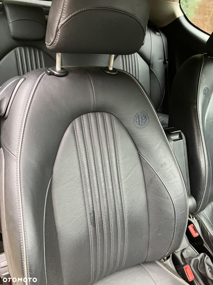 Alfa Romeo Mito 1.3 JTDM Distinctive S&S - 14