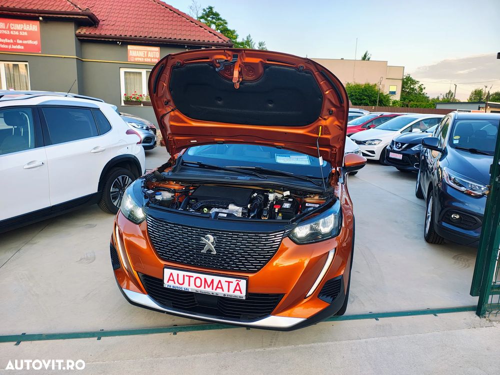 Peugeot 2008 PureTech 130 Stop&Start EAT6 Allure - 28
