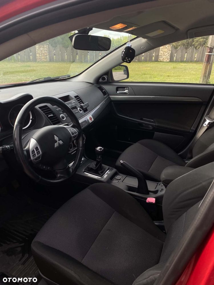 Mitsubishi Lancer 1.8 Invite - 28