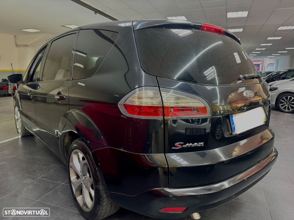 Ford S-Max 1.8 TDCi Titanium 7L - 16