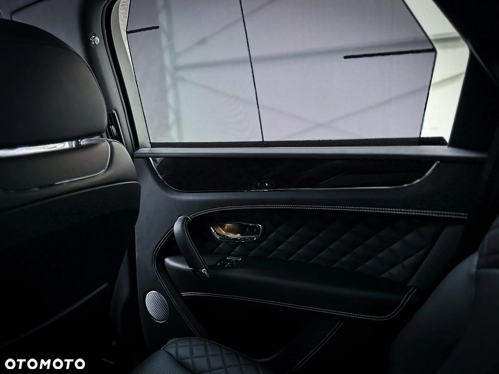 Bentley Bentayga W12 - 23