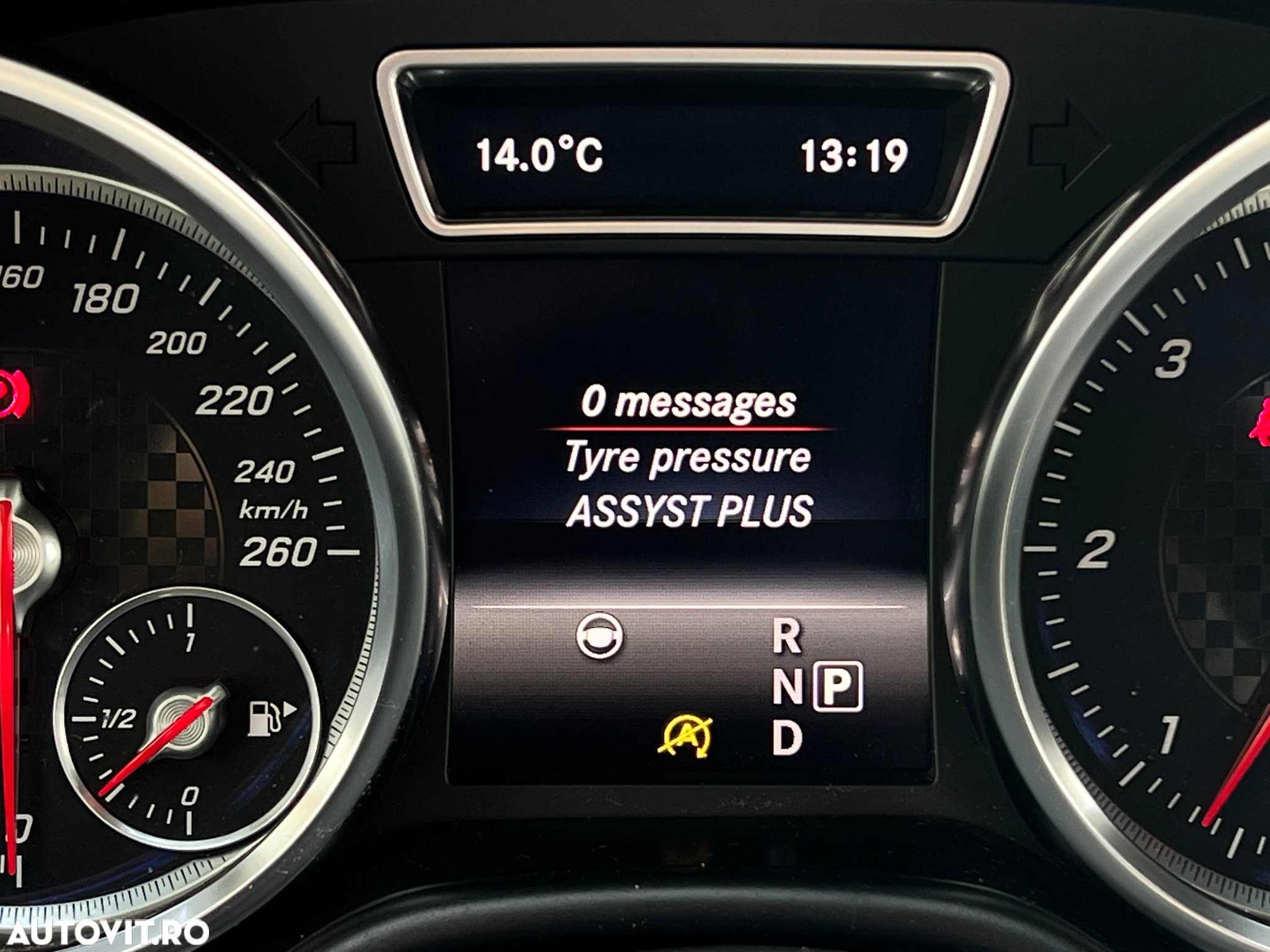 Mercedes-Benz GLE 350 d 4Matic 9G-TRONIC AMG Line - 36