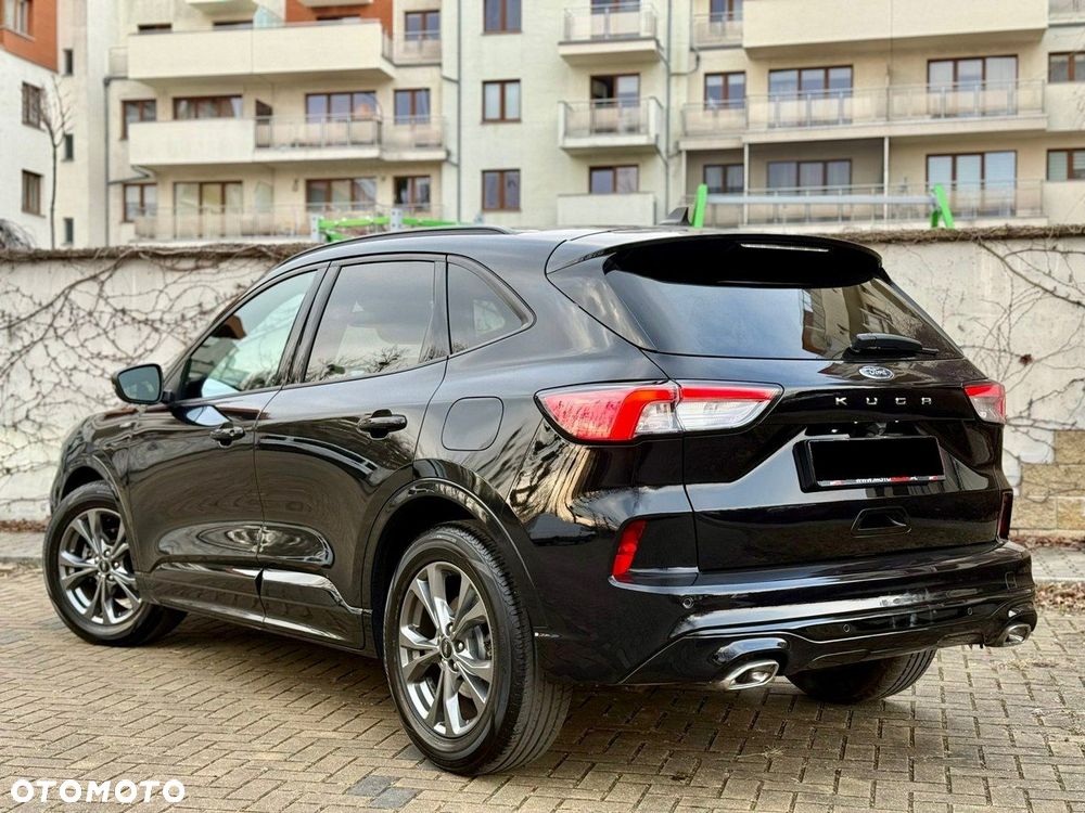 Ford Kuga 1.5 EcoBoost ST-LINE X - 2