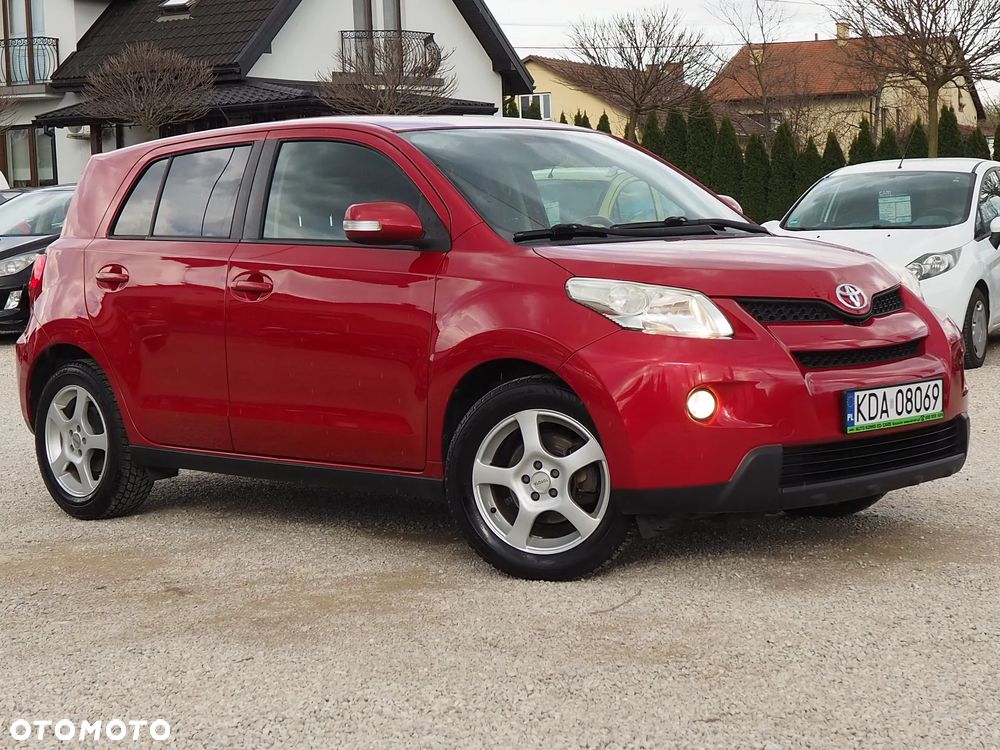 Toyota Urban Cruiser - 1