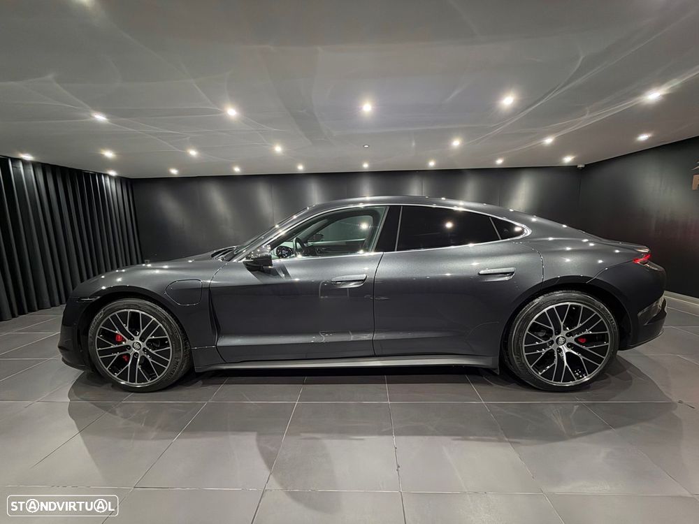 Porsche Taycan 4 - 4