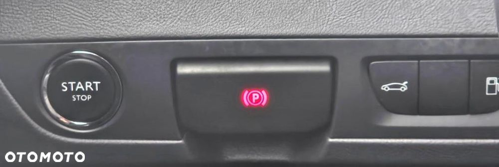 Peugeot 508 1.6 e-THP Allure S&S - 18