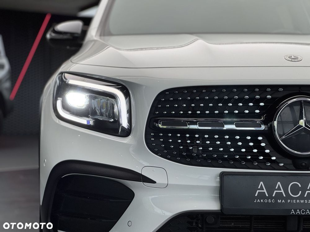 Mercedes-Benz GLB 200 AMG Line 7G-DCT - 40