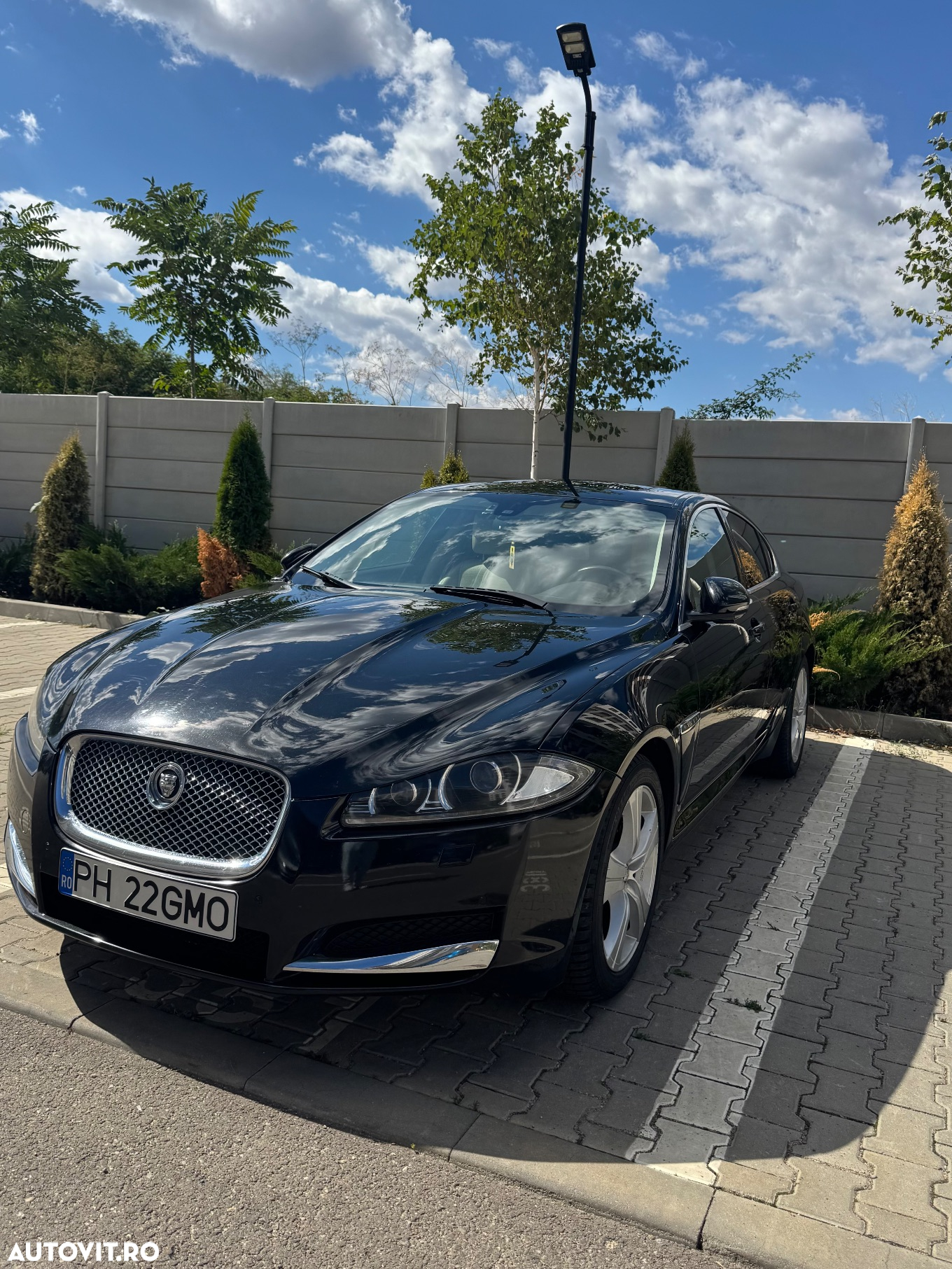 Jaguar XF - 2
