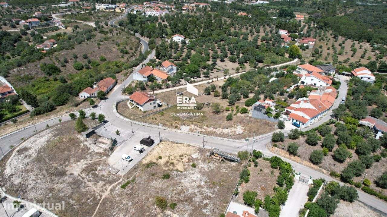 Lote para construção localizado no centro de Tomar! - Grande imagem: 4/17