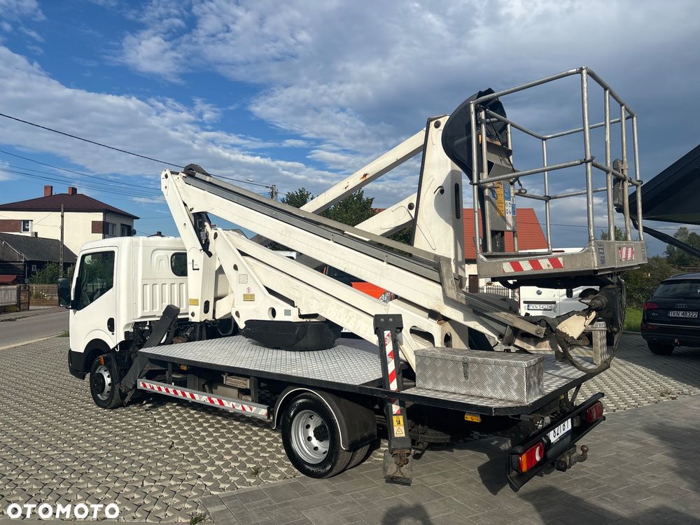 Nissan Cabstar - 4