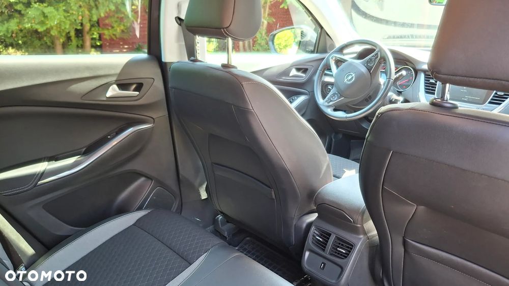 Opel Grandland X 1.2 T Elite S&S - 10