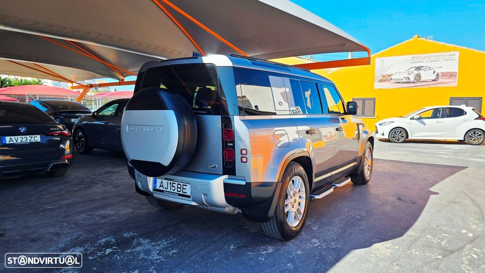 Land Rover Defender 2.0 D 110 AWD S - 2