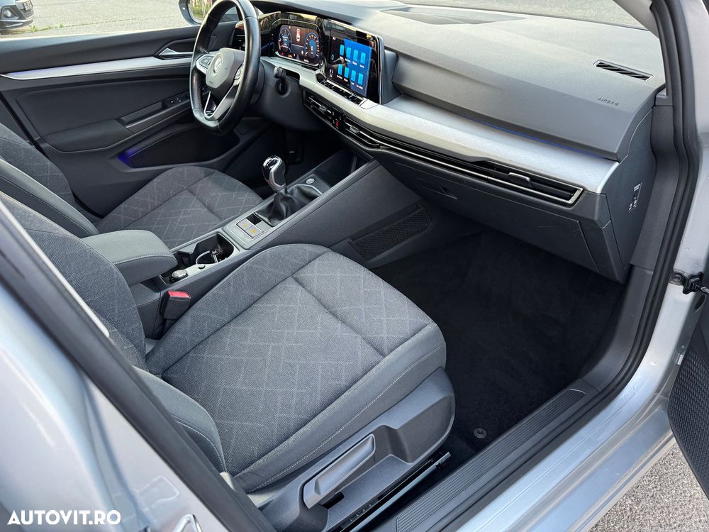 Volkswagen Golf 2.0 TDI SCR Life - 31