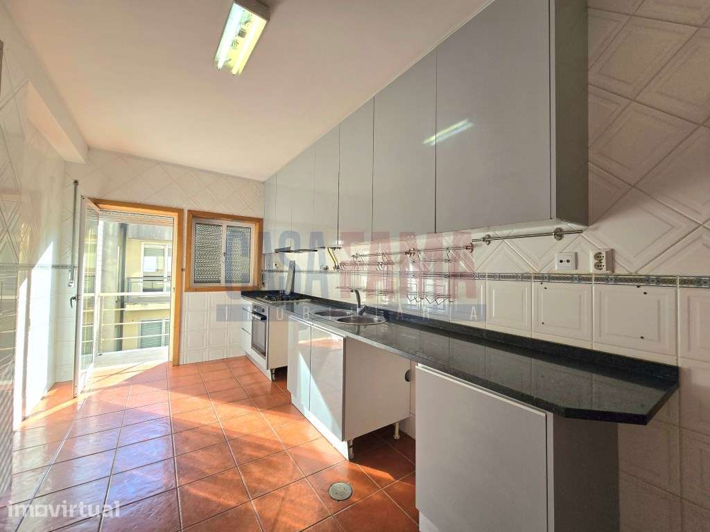 T3 para Arrendamento | Vista Mar | A 100 metros da Praia | Vila do ... - Grande imagem: 2/19