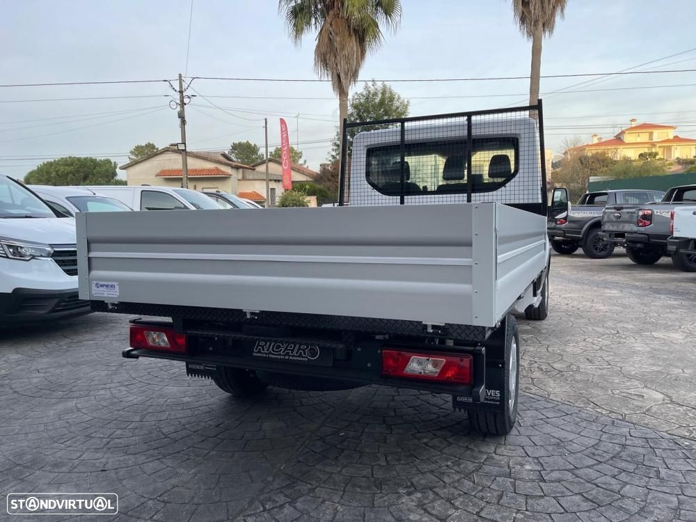 Ford Transit TRANSIT 2.0 TDCI (130CV) - 4