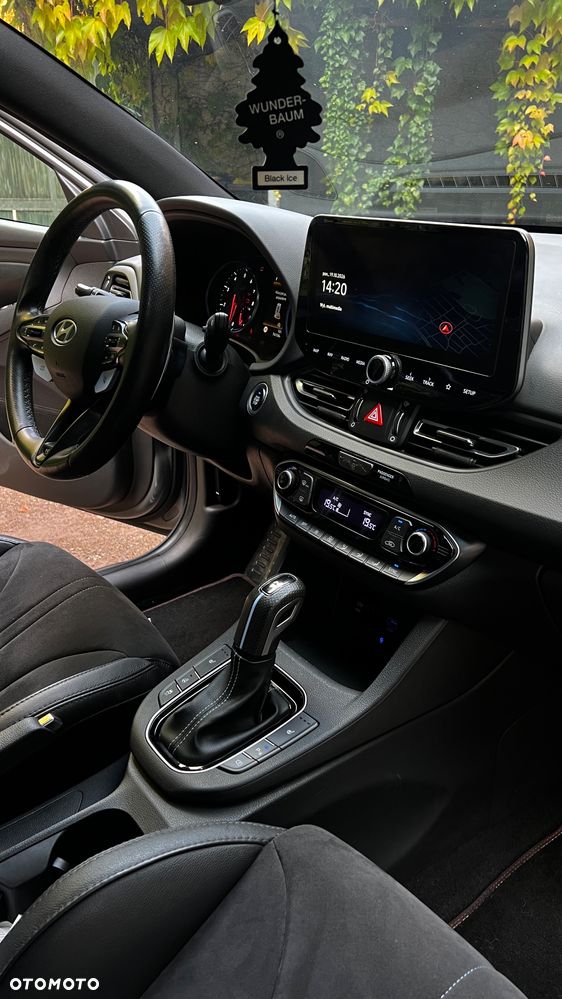 Hyundai i30 N 2.0 T-GDI Performance DCT - 24