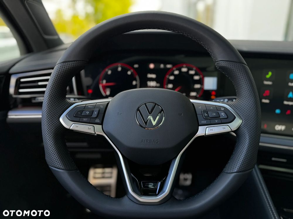 Volkswagen Touareg 3.0 V6 TDI SCR 4Mot R-Line - 22