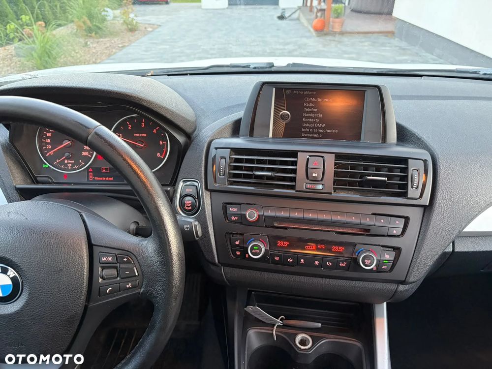 BMW Seria 1 - 17
