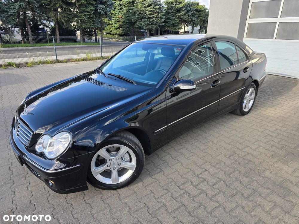Mercedes-Benz Klasa C 180 Kompressor Avantgarde - 1
