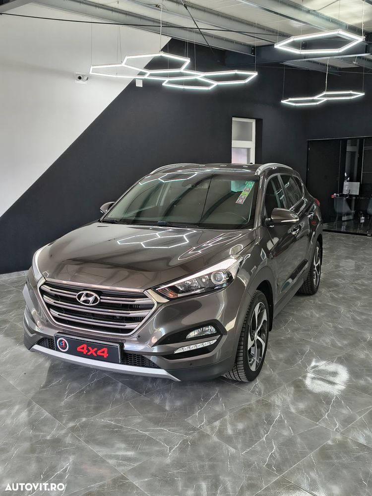 Hyundai Tucson - 1