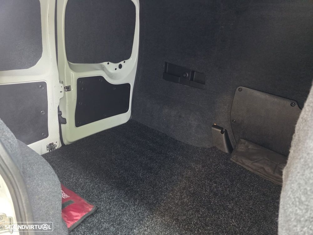 Fiat Fiorino 1.3 M-jet - 20