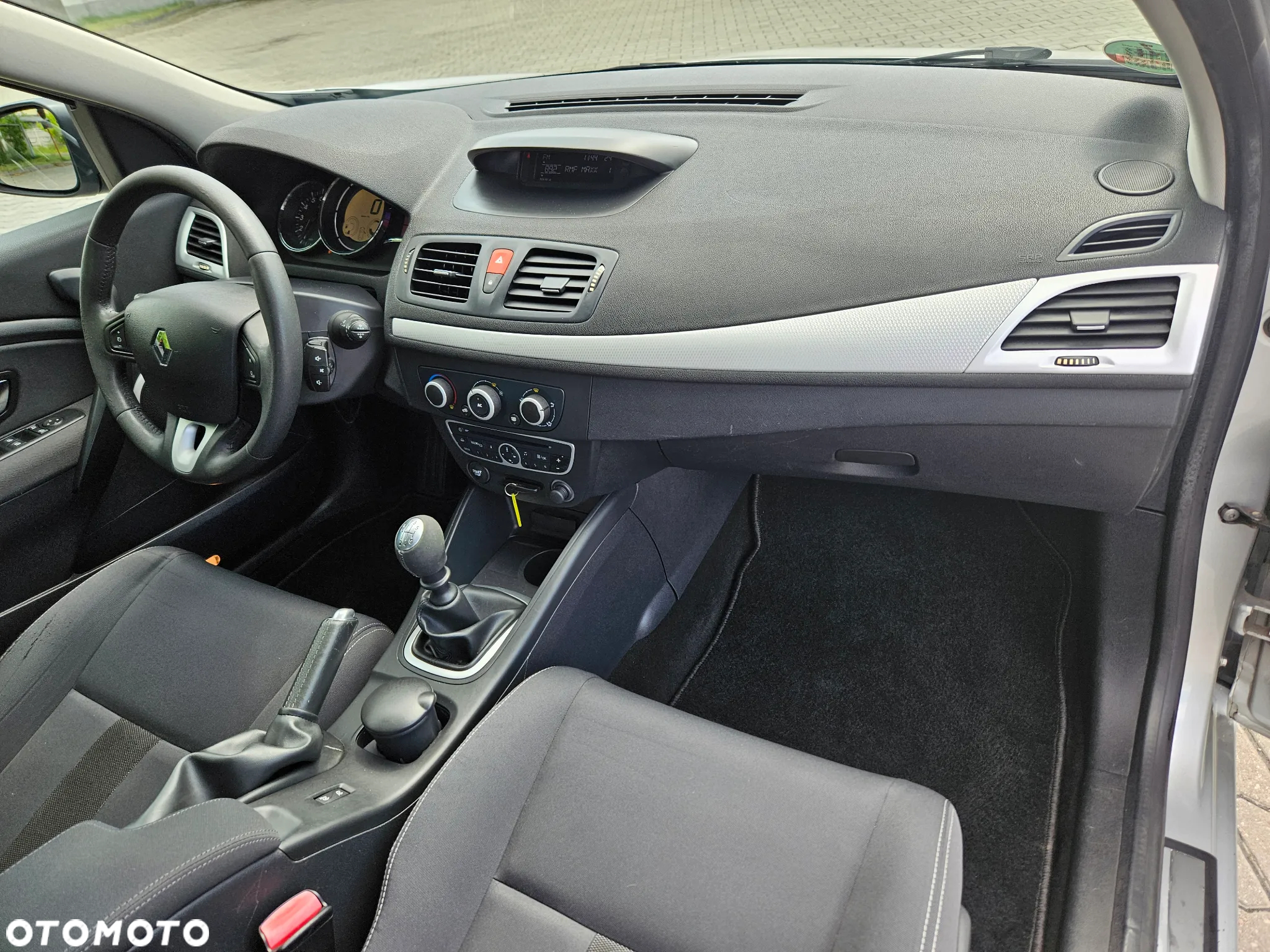 Renault Megane 1.6 16V 110 Expression - 13