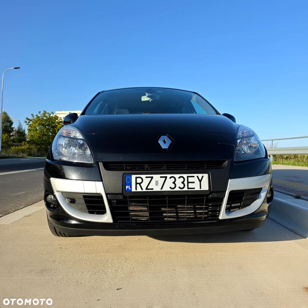 Renault Scenic - 16