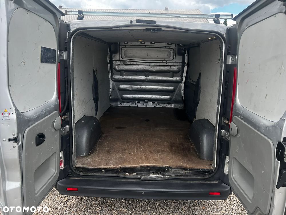 Renault Trafic - 24