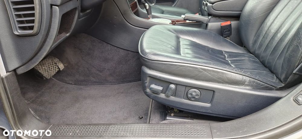 Audi A8 3.7 Quattro Tiptronic - 8