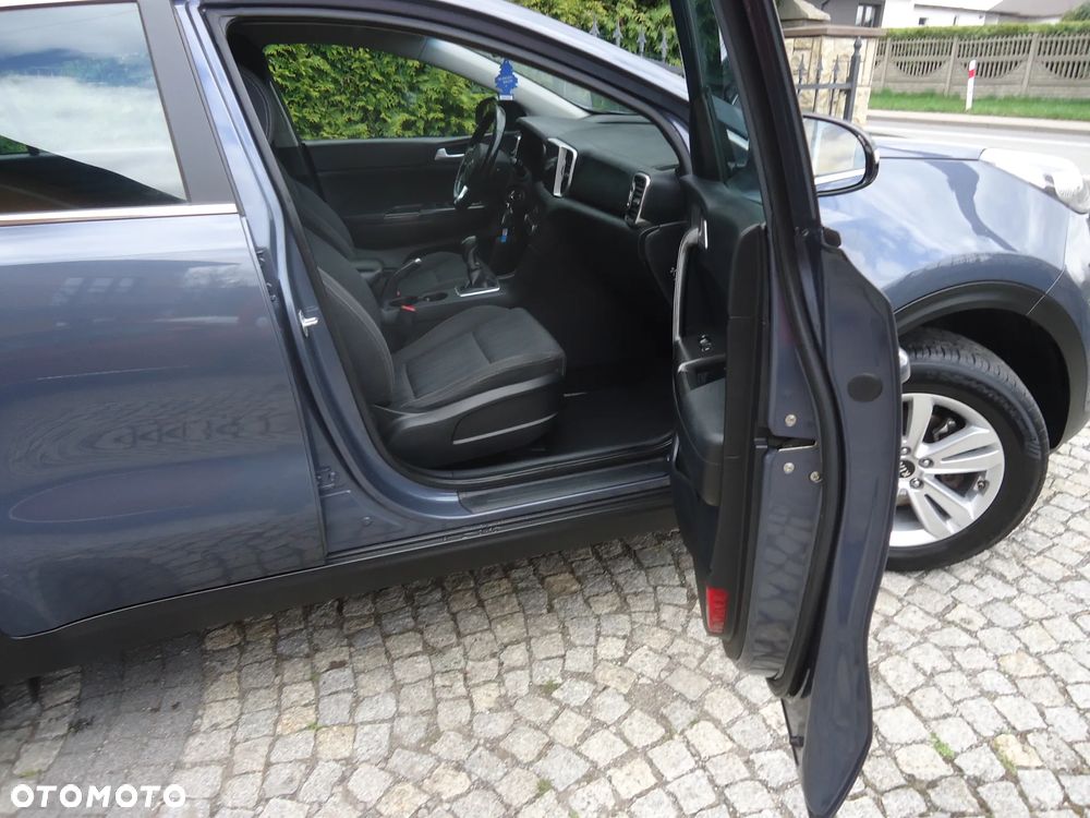 Kia Sportage 1.6 GDI L 2WD - 19