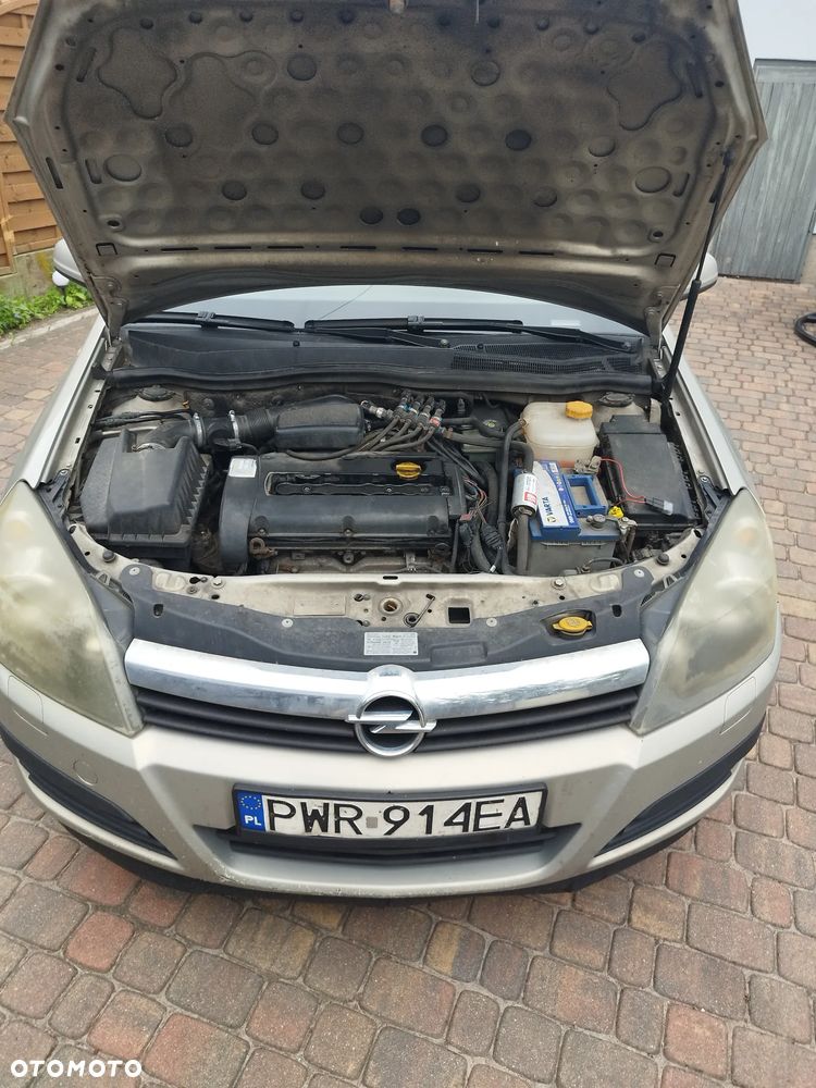Opel Astra 1.6 Cosmo - 19