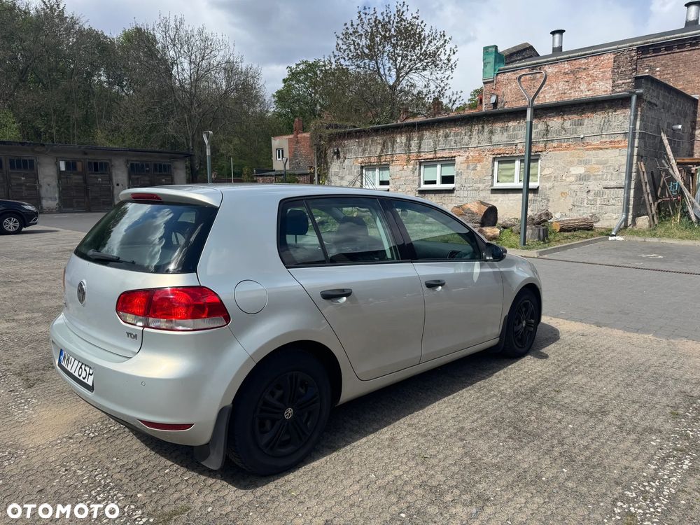 Volkswagen Golf 1.6 TDI Trendline - 5