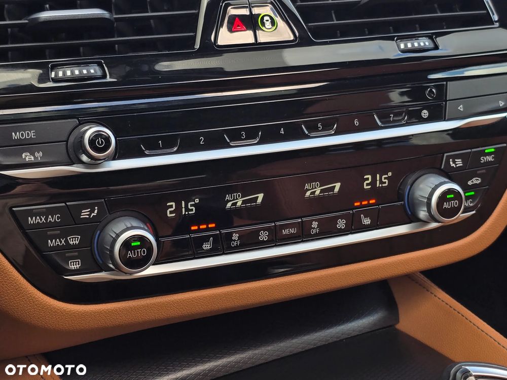 BMW Seria 5 530d xDrive mHEV M Sport sport - 27