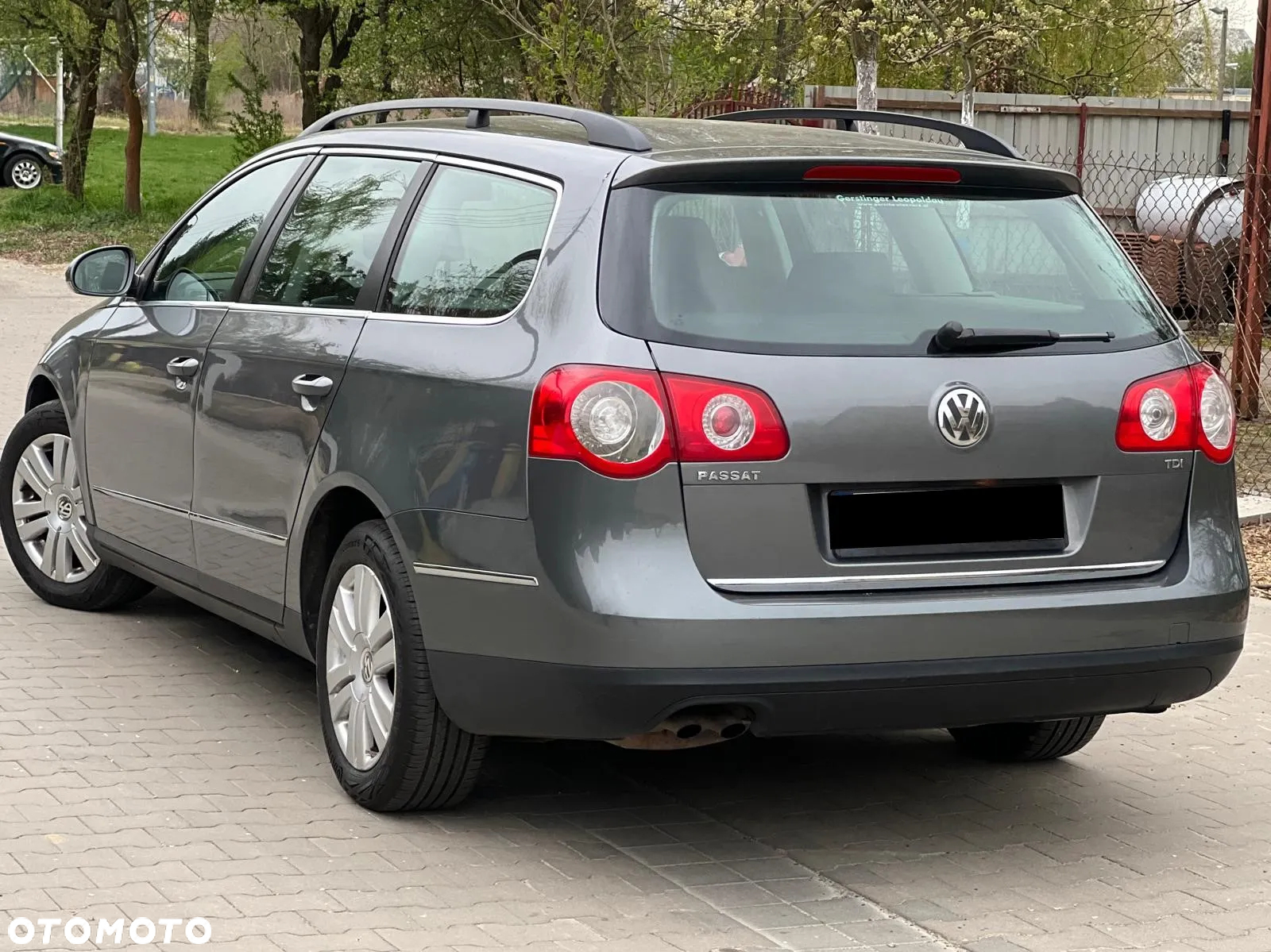 Volkswagen Passat 1.9 TDI Comfortline - 3