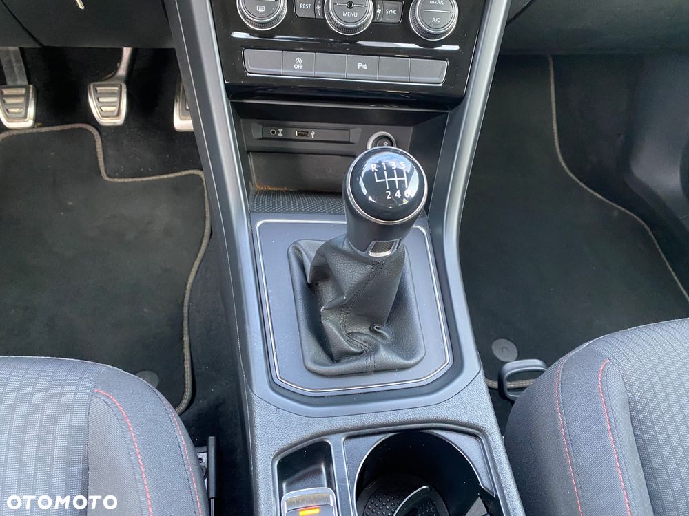 Volkswagen Touran 1.2 TSI (BlueMotion Technology) SOUND - 14