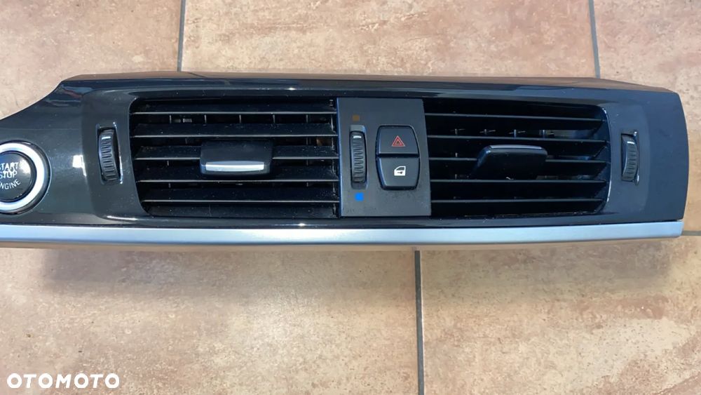 BMW X3 F25 KRATKI NAWIEWU ŚRODKOWE 9184743 - 3