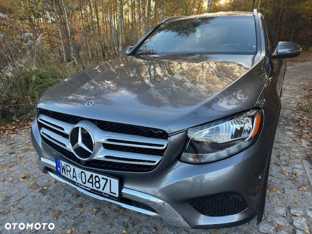 Mercedes-Benz GLC - 40