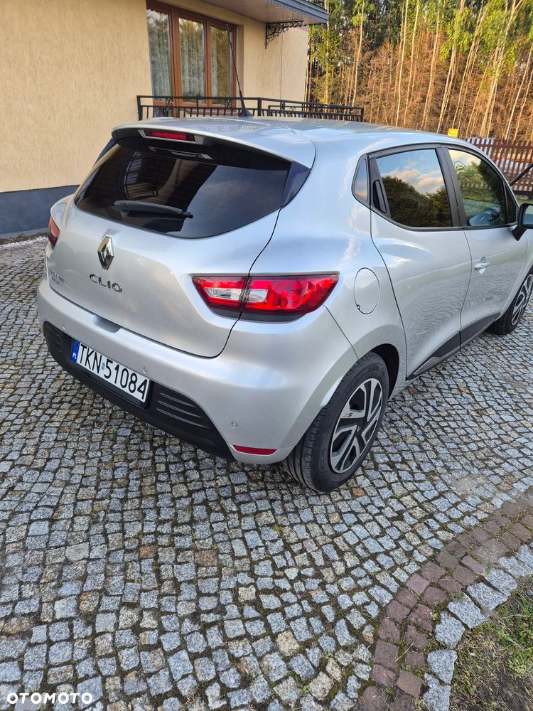 Renault Clio - 8