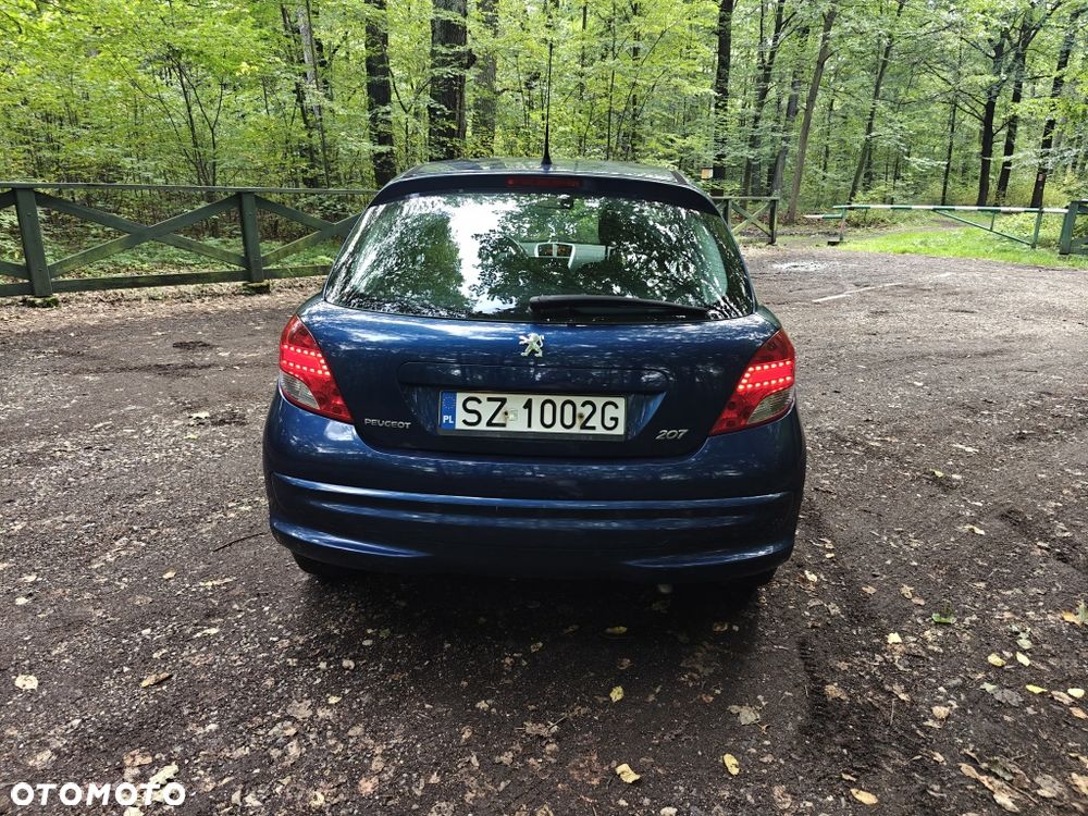 Peugeot 207 - 3