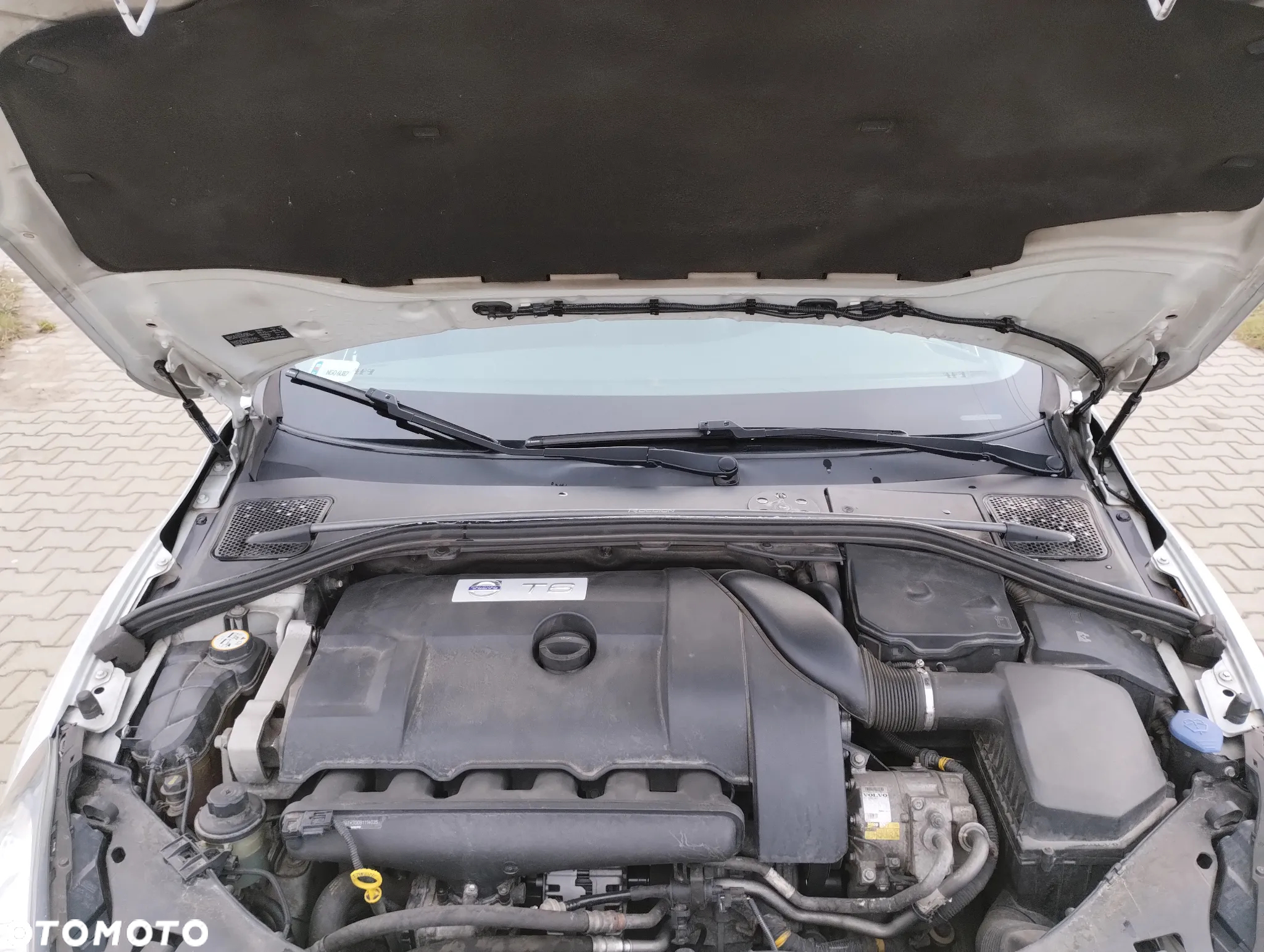 Volvo V60 T6 AWD R-Design - 10