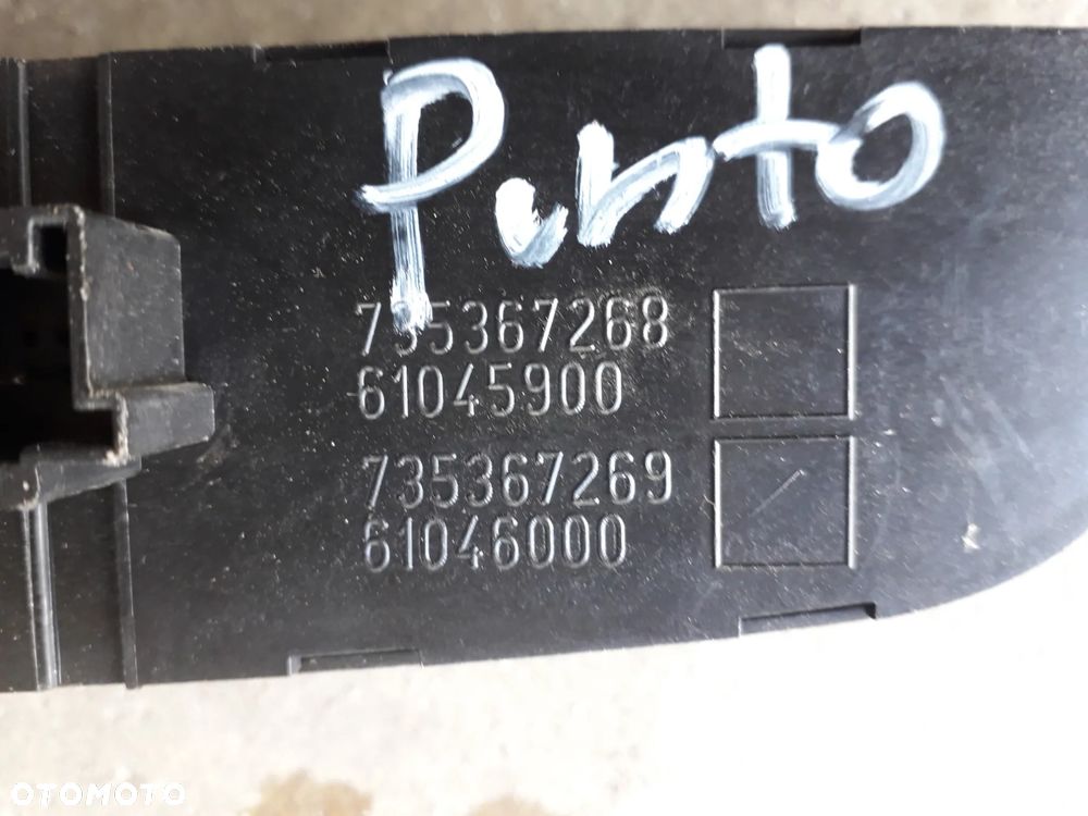 przełącznik włącznik świateł przeciwmgielnych 735367268 735367269 Grande Punto Evo 1.2 - 2