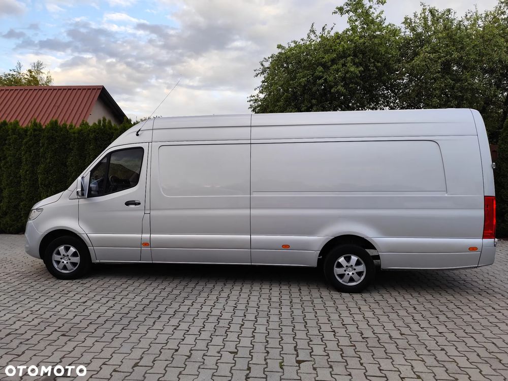Mercedes-Benz SPRINTER - 4