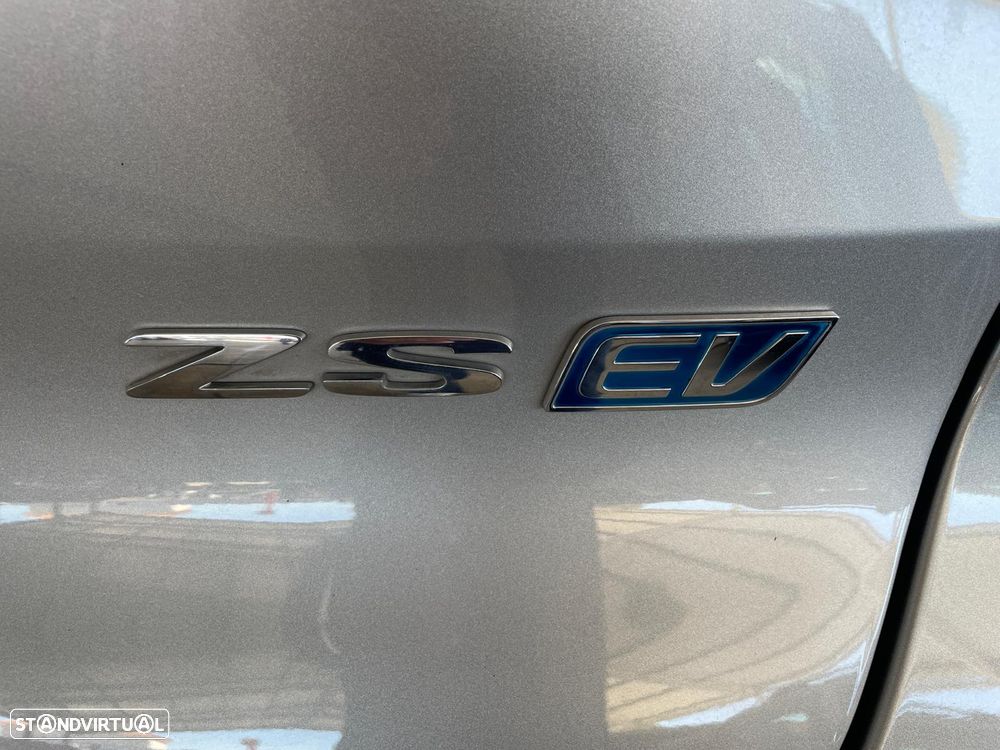 MG ZS EV 72.6 kWh Luxury - 54