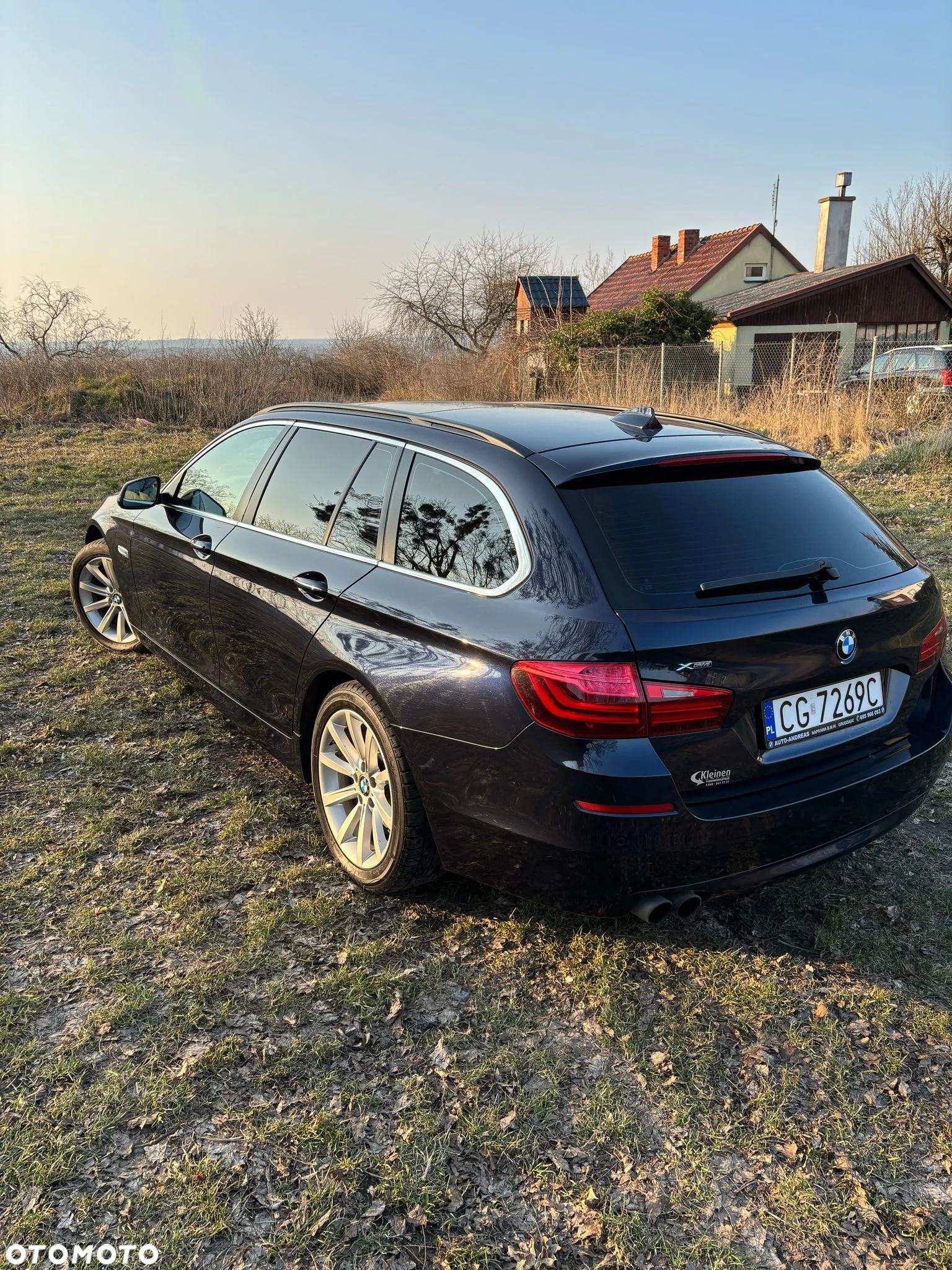 BMW Seria 5 520d xDrive Touring - 3
