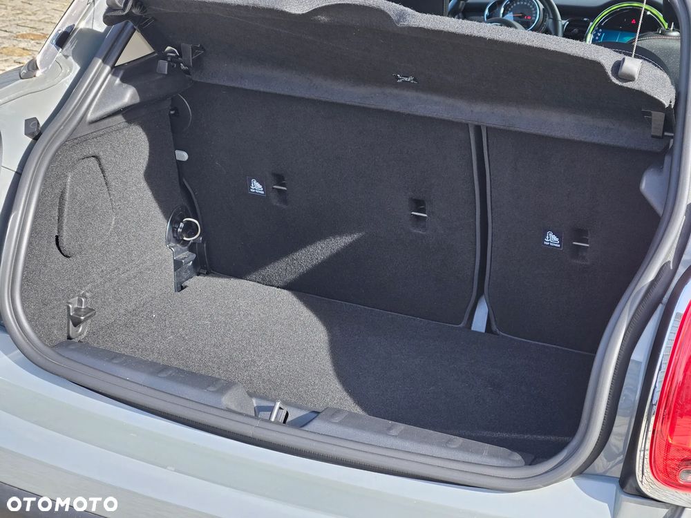 MINI Cooper Classic Trim - 15