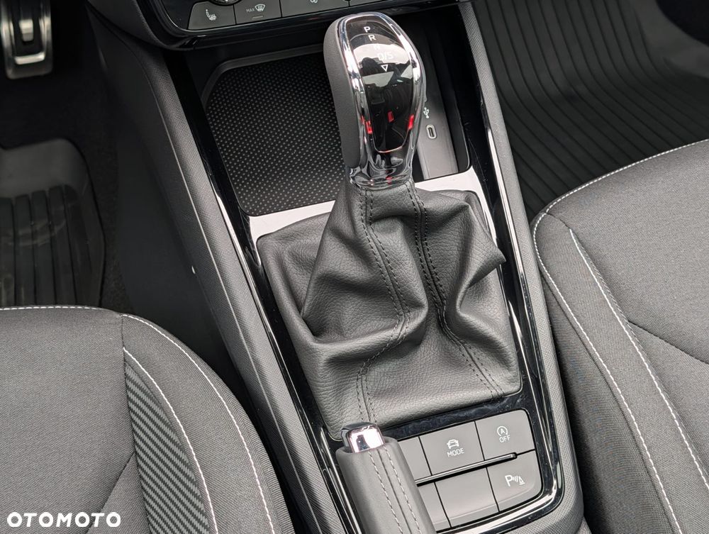 Skoda Kamiq 1.5 TSI Monte Carlo DSG - 23