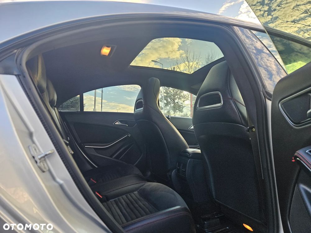 Mercedes-Benz CLA 220 (CDI) d 7G-DCT AMG Line - 35